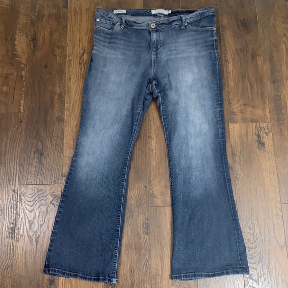 Torrid Luxe Slim Boot Medium Wash Jeans